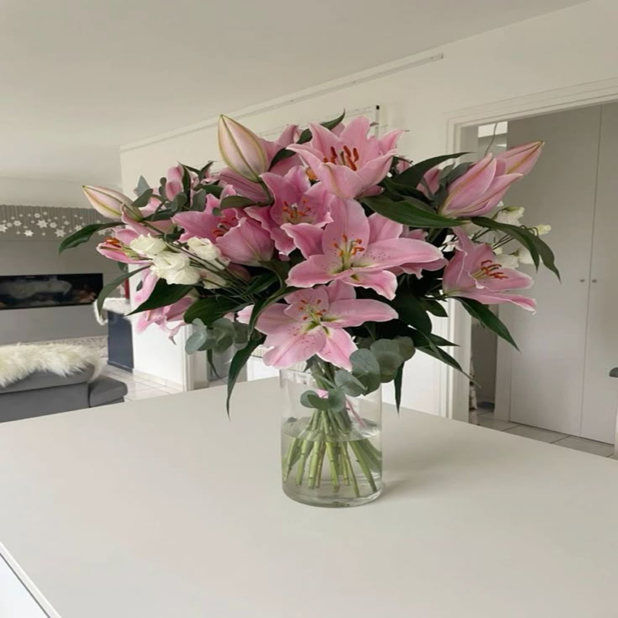 LILLIES FLOWERS